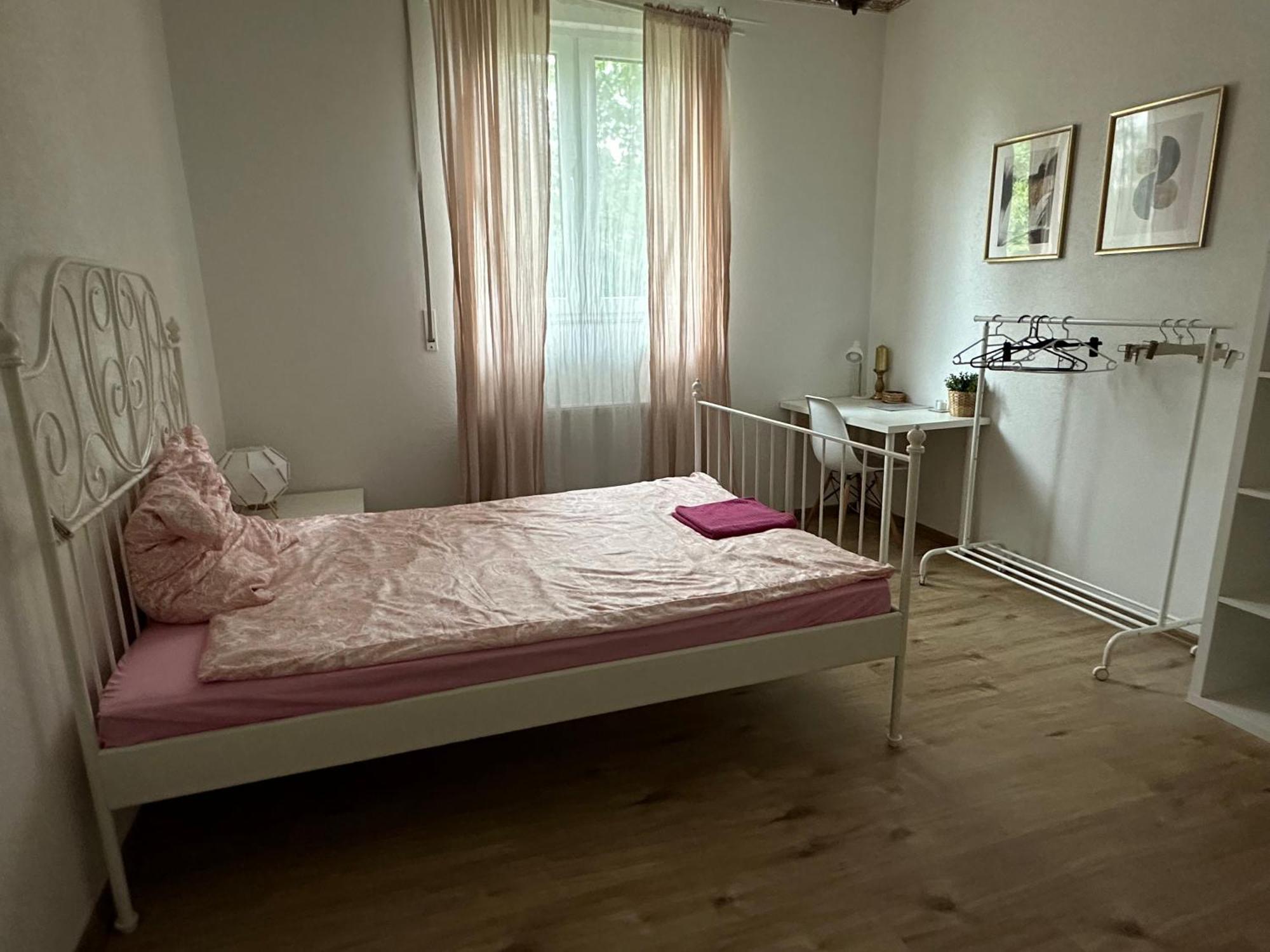 A&E Rooms Fernwald Ngoại thất bức ảnh